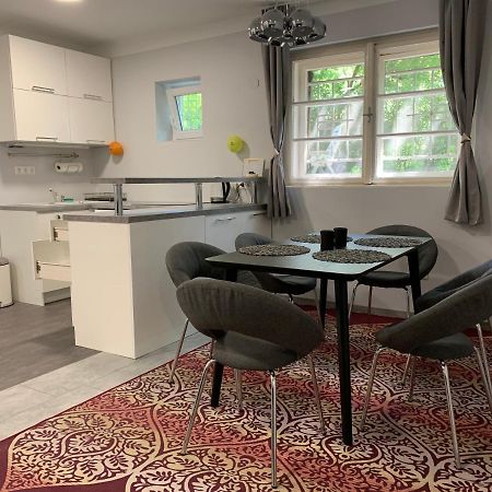 Stefania Apartmanok บูดาเปสต์ ภายนอก รูปภาพ