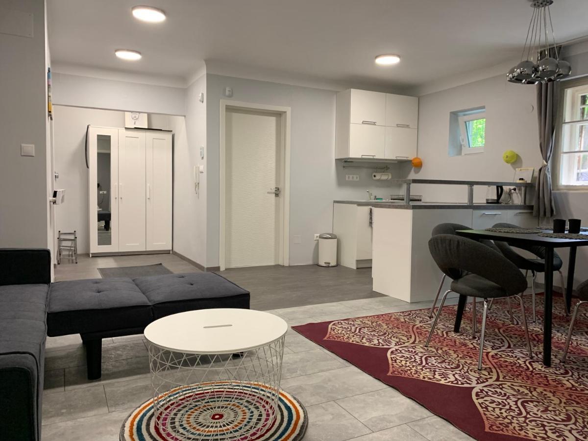 Stefania Apartmanok บูดาเปสต์ ภายนอก รูปภาพ
